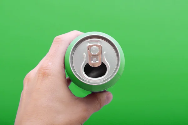 Beber de lata —  Fotos de Stock