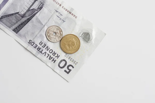 Dänische Münzen und ein Schein — Stockfoto