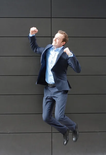 Uomo d'affari saltando — Foto Stock