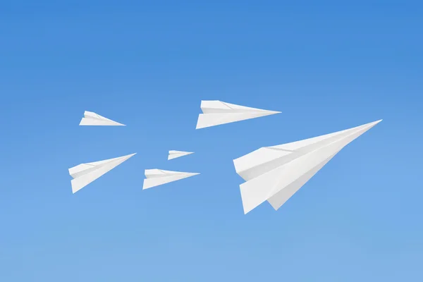Paperplanes vliegen — Stockfoto