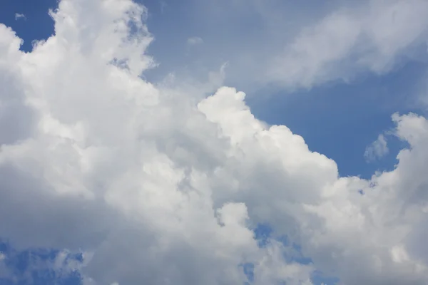 Ég a felhők — Stock Fotó
