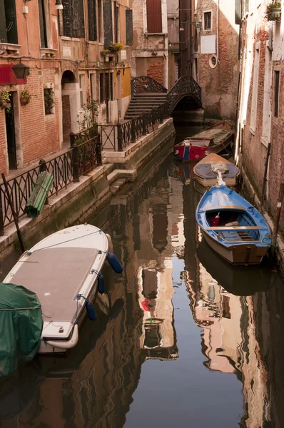Canal Velencében, Olaszországban — Stock Fotó