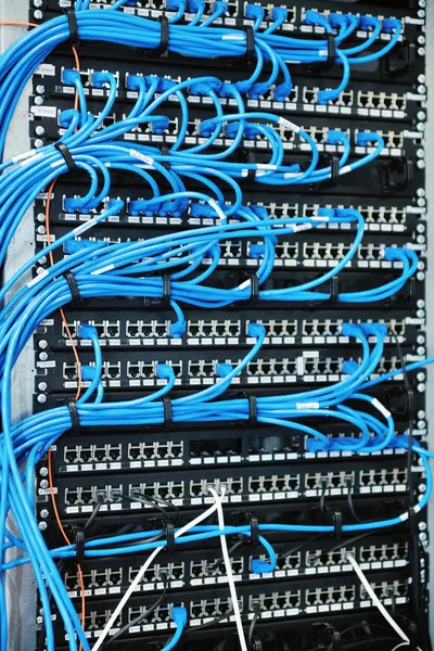 Hálózati szerver szoba routerek — Stock Fotó