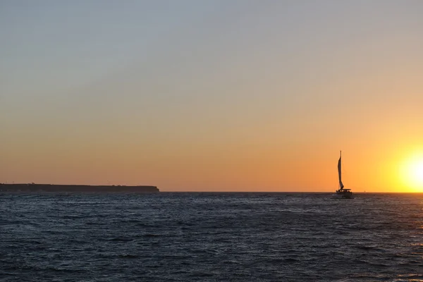 Grekland romantisk solnedgång vid havet — Stockfoto