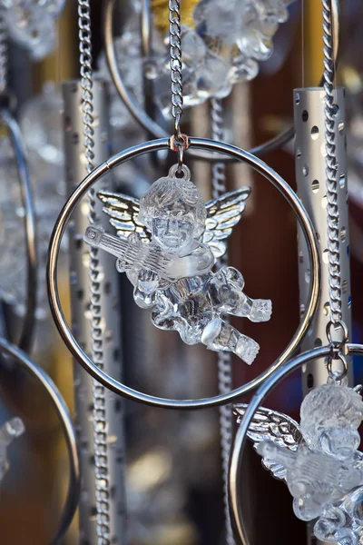 Ангел с серебряными крыльями — стоковое фото