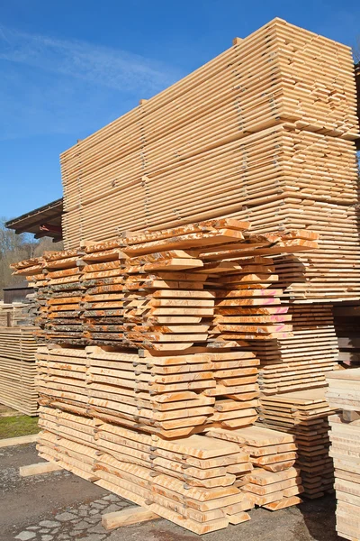 Friss fából készült csapok — Stock Fotó