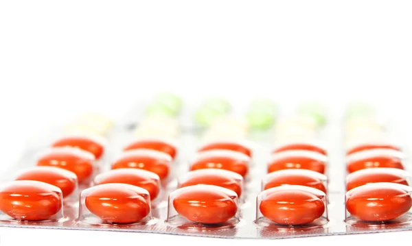 Farbige Tabletten in Blasen. — Stockfoto