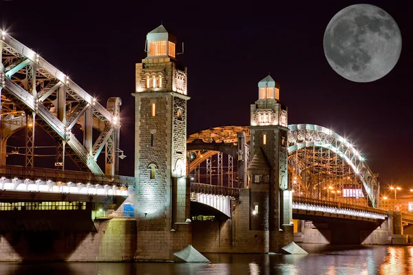 Night bridge under moon — Stock Photo, Image