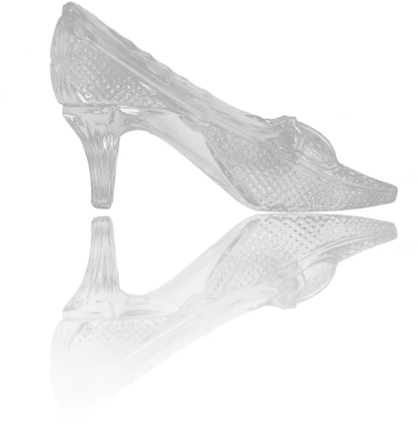 Sapato de vidro mulher no branco — Fotografia de Stock