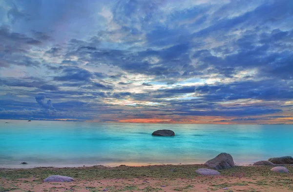 Azuurblauwe zee zonsondergang — Stockfoto