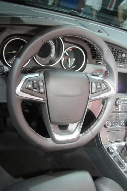 modern otomobil dashboard