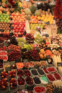 İspanyol pazarında meyve