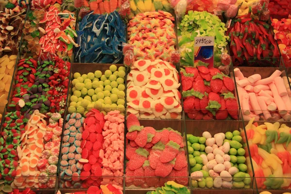 在西班牙市场上糖果商店 — 图库照片