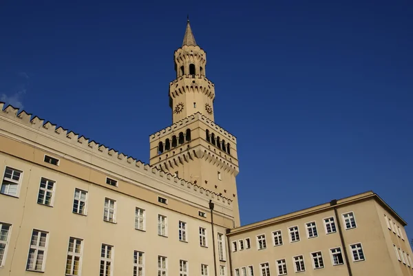 Rathaus in der polnischen Stadt Stockfoto
