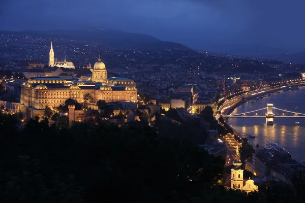 Panorama Budapeste, Hungria, da fortaleza Citadel — Fotografia de Stock