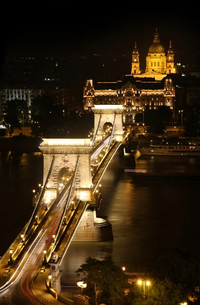 Puente de la cadena en Budapest, Hungría — Foto de Stock