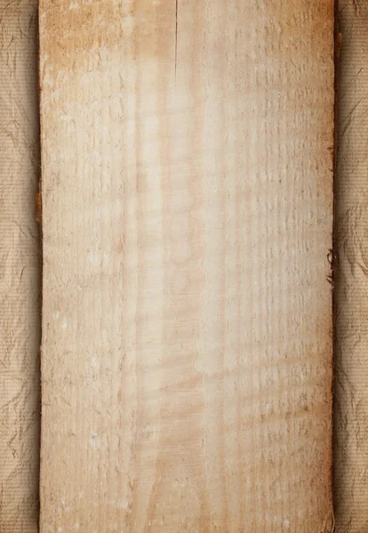 Pozadí - dřevo a staré zmačkaný papír — Stock fotografie
