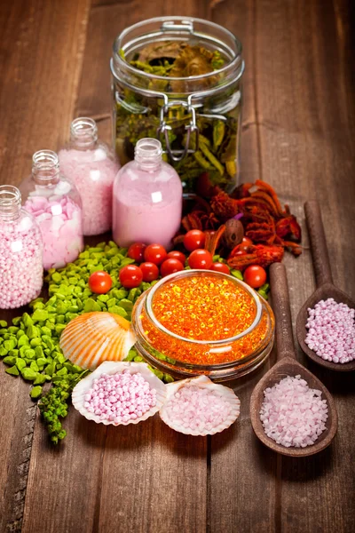 Suministros de spa - sal mineral para aromaterapia —  Fotos de Stock