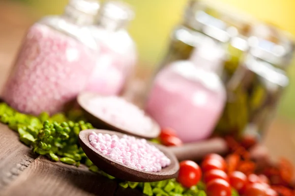 Spa levert - minerale zout voor aromatherapie — Stockfoto