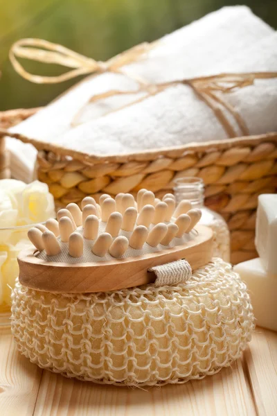 Massage sponge and towels — Stock Photo, Image
