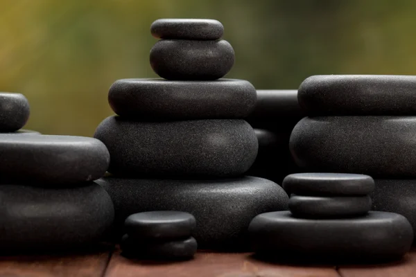Kamieniami bazaltowymi — Zdjęcie stockowe