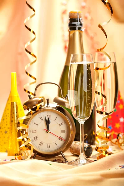 Frohes neues Jahr - Party-Dekoration — Stockfoto