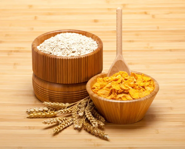 Alimentos saudáveis - flocos de milho — Fotografia de Stock