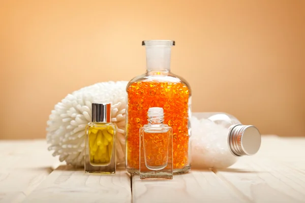 Minerals - bath salt and essential oils — Stock Photo, Image