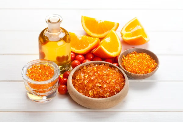 Spa essentials - orange Aromaterapi水疗中心要点-橙色芳香疗法 — 图库照片