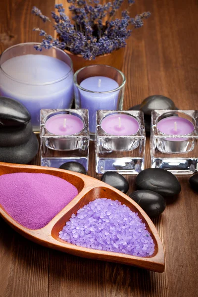 Hot stones and lavender minerals for aromatherapy — Stock Photo, Image