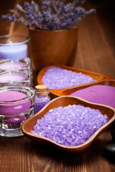 Body care treatment - lavender minerals — Stock Photo, Image