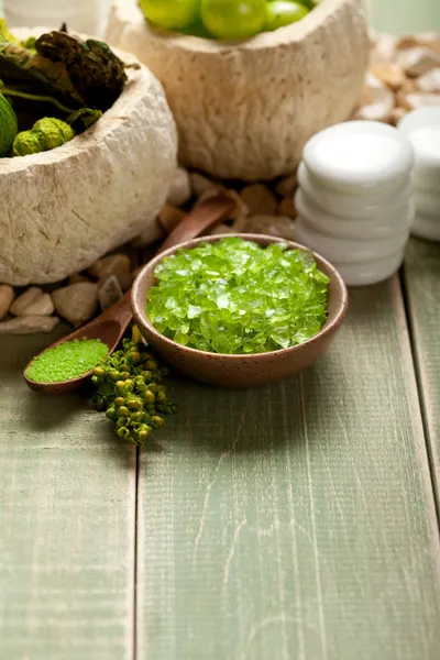 Aromaterapi için yeşil mineraller — Stok fotoğraf