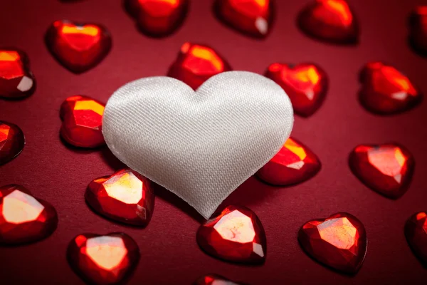 Valentýn - bílé srdce — Stock fotografie