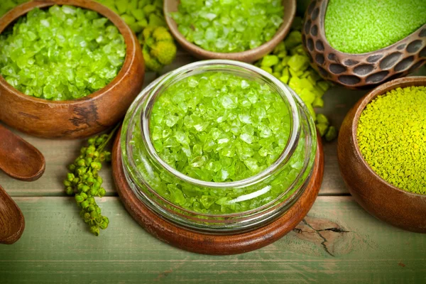 Minerales de aromaterapia - sal de baño verde — Foto de Stock