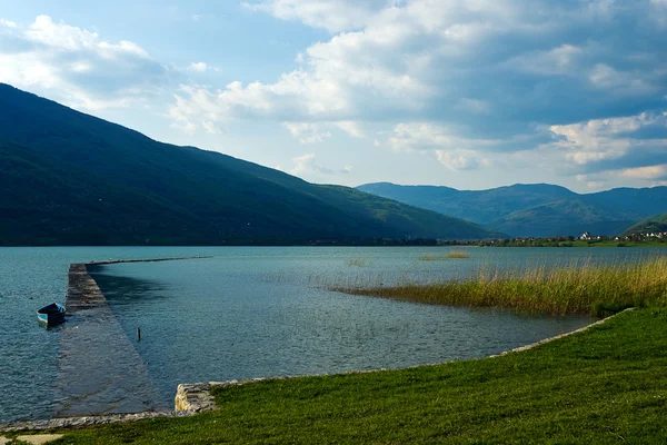 Göl Karadağ — Stok fotoğraf