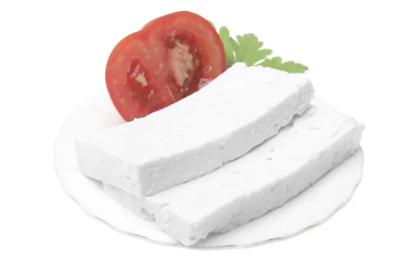 접시에 토마토와 원래 불가리아 치즈 — 스톡 사진