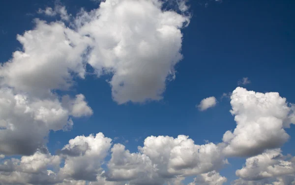 Clouds and skies — Stock Photo, Image