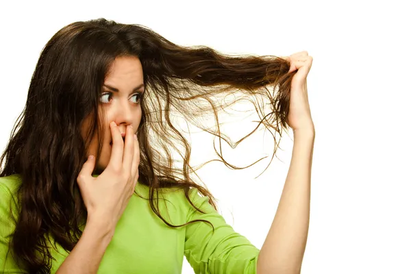 Mulher com cabelo problemático — Fotografia de Stock