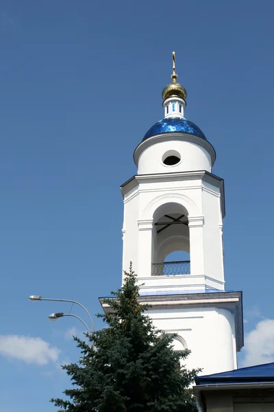 Torre de sino em Maloyaroslavets Rússia — Fotografia de Stock