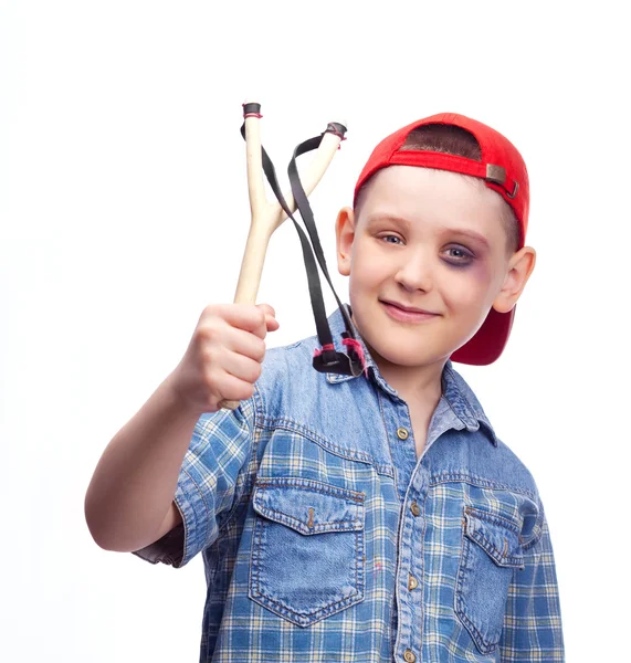 Boy with a slingshot — Stock Photo, Image