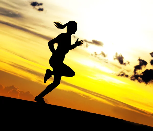 달리는 여자 — 스톡 사진
