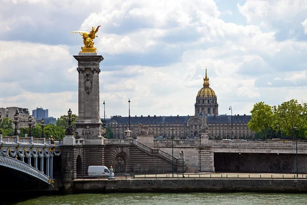 パリ、フランスのエコール ・ ミリテール. — ストック写真