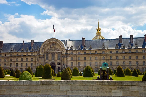 The Ecole Militaire in Paris, France. — Stock Photo, Image