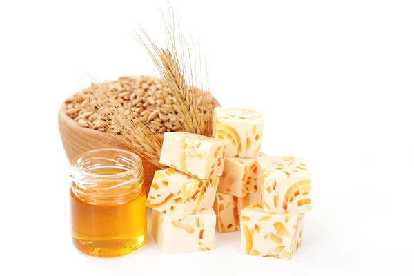 Trigo e mel sabão — Fotografia de Stock