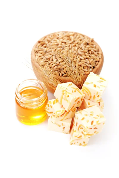 Wheat and honey soap — Stock Photo, Image