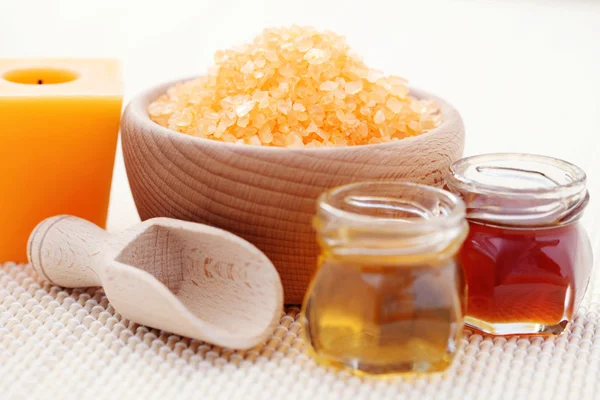 Мед сіль для ванни — стокове фото