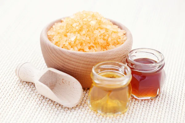 Мед сіль для ванни — стокове фото