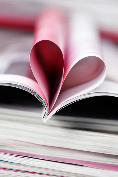 Leyendo con amor — Foto de Stock