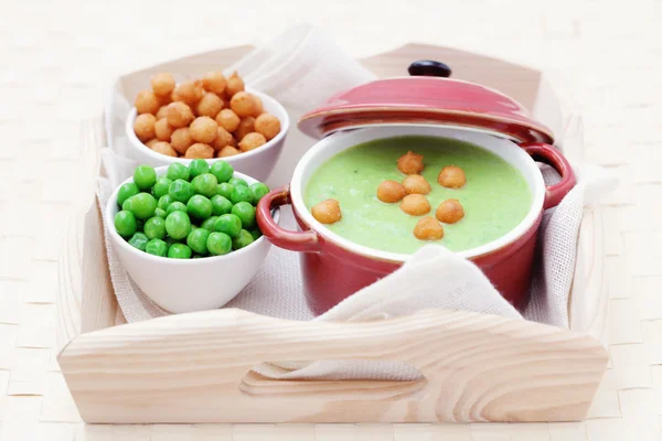 Zöld borsó leves — Stock Fotó