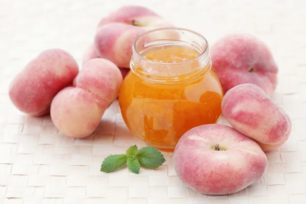 Peaches marmalade — Stock Photo, Image